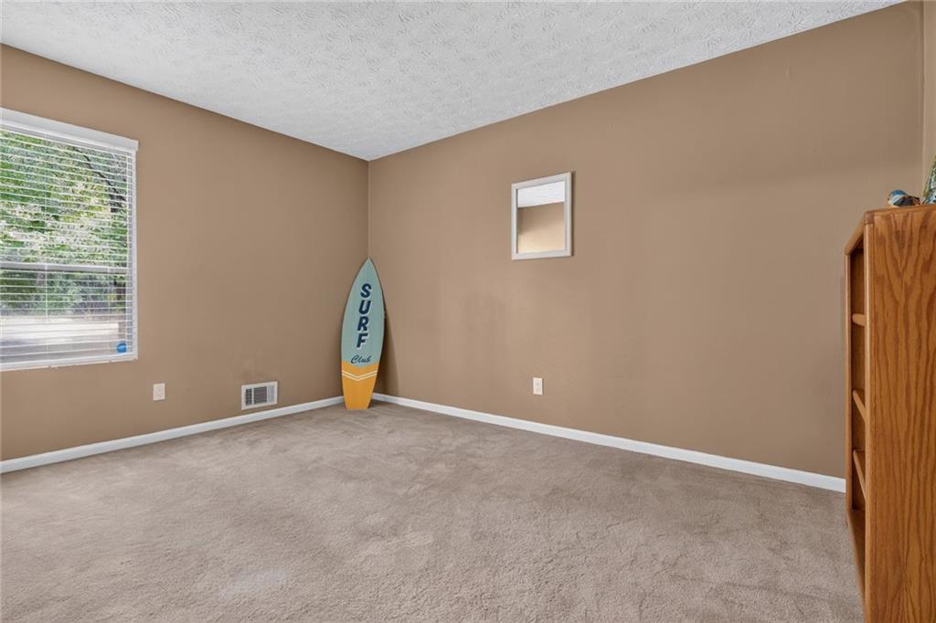 9640 Pine Thicket Way Property Photo 19