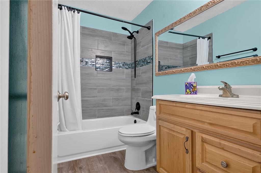 9640 Pine Thicket Way Property Photo 21