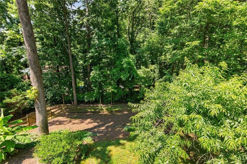9640 Pine Thicket Way Property Photo 26