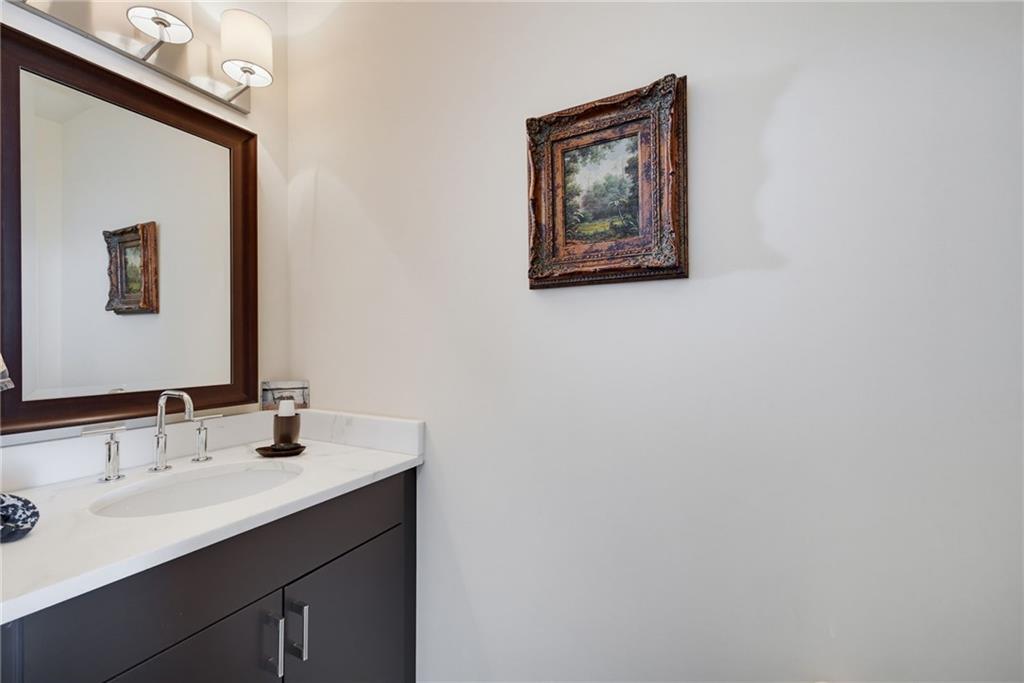 3630 Peachtree Road Ne Unit 2606 Property Photo 10