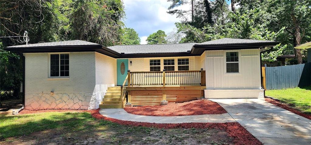 3340 Pinehill Drive Property Photo 1