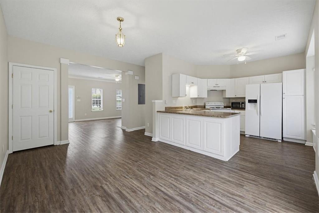 26 Hampton Drive Property Photo 9