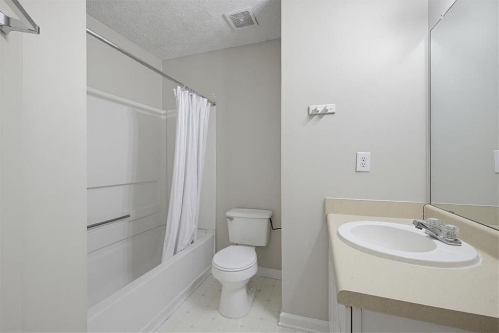 26 Hampton Drive Property Photo 21