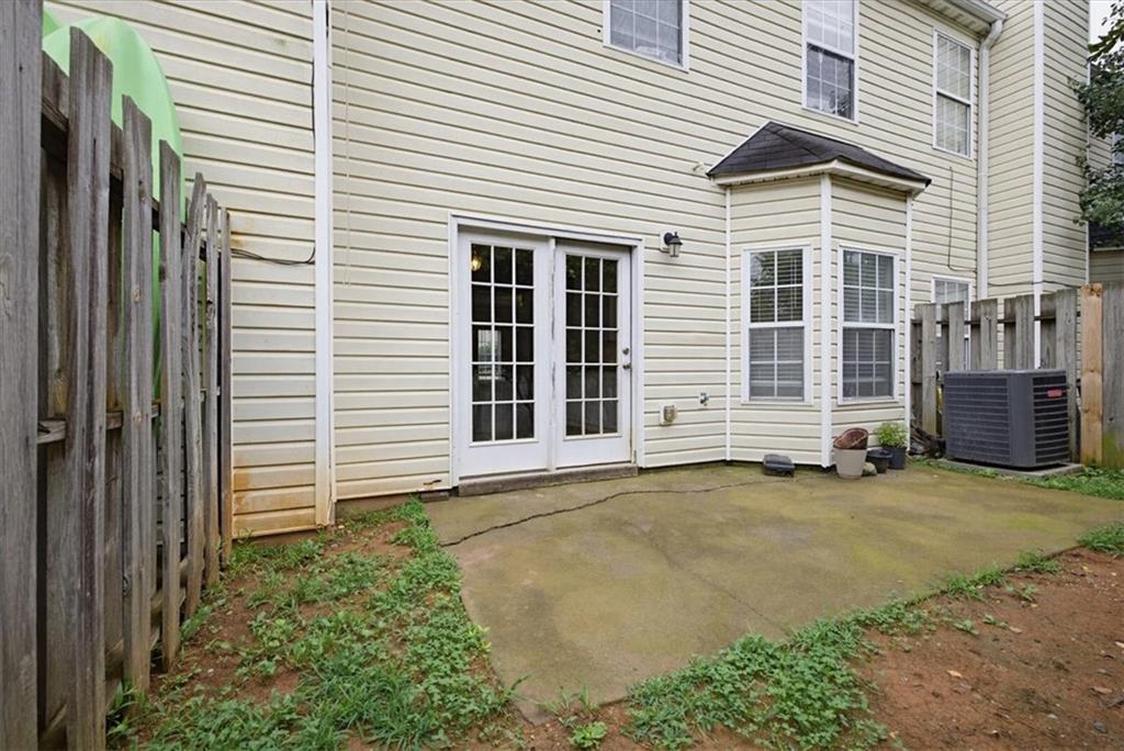 26 Hampton Drive Property Photo 24