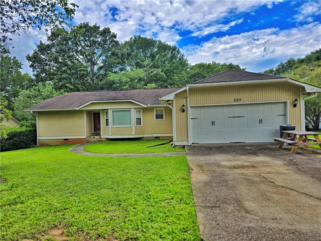 120 ASPEN LAKE Drive Property Photo 1
