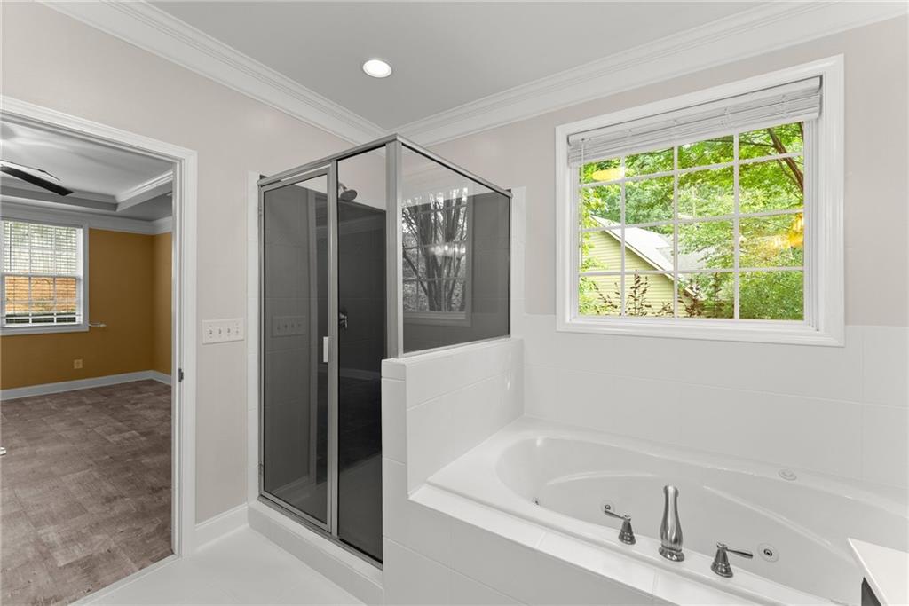 329 Hampton Forest Trail Property Photo 10