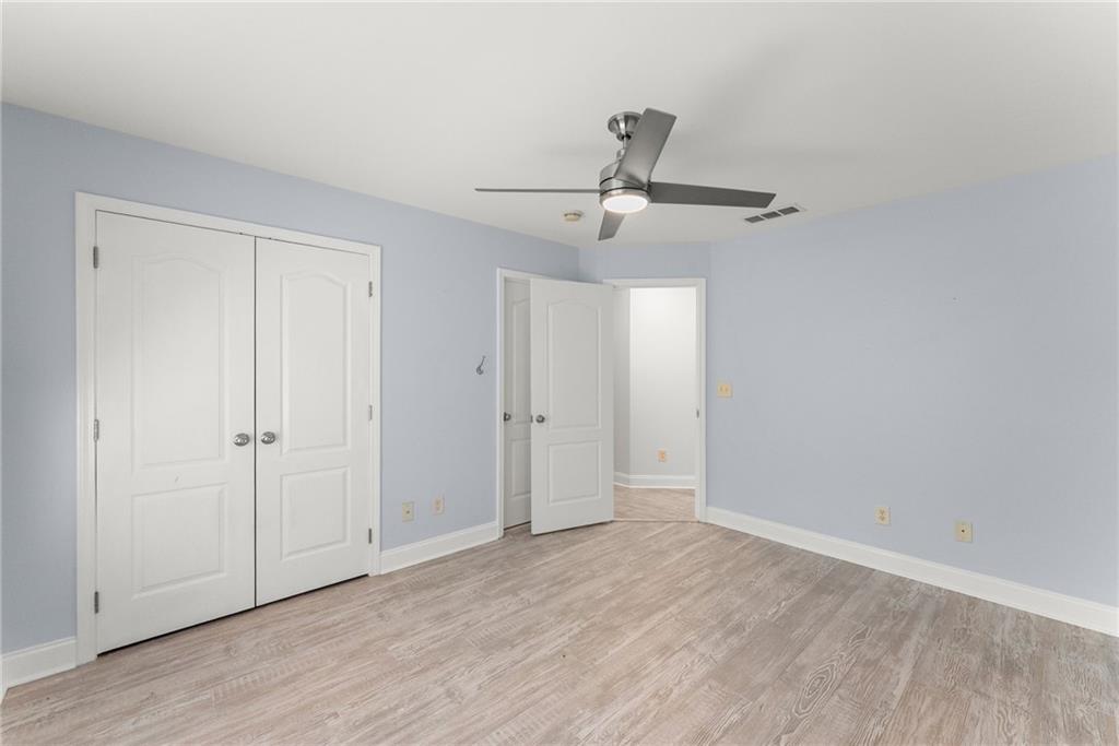 329 Hampton Forest Trail Property Photo 14