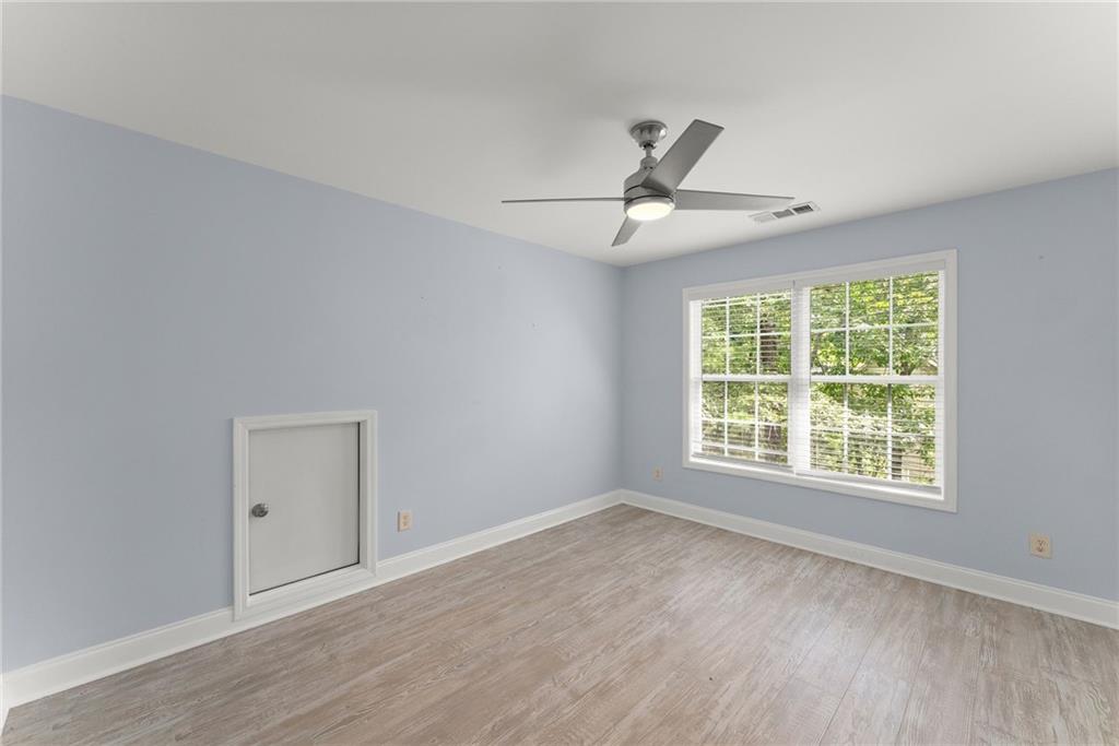 329 Hampton Forest Trail Property Photo 15