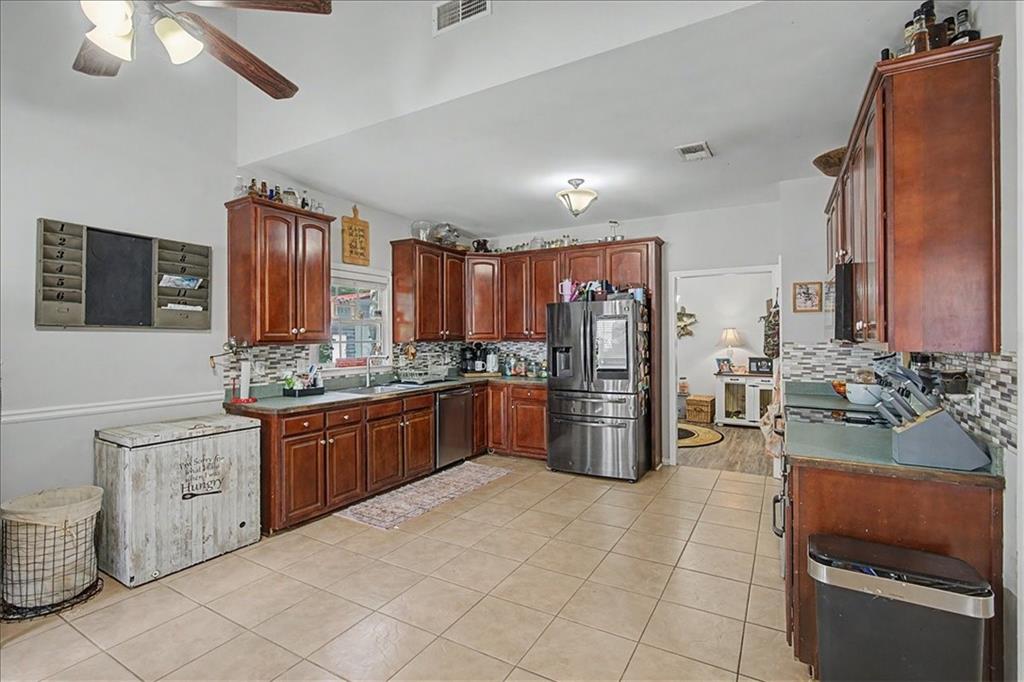 75 N Raburn Road Property Photo 18