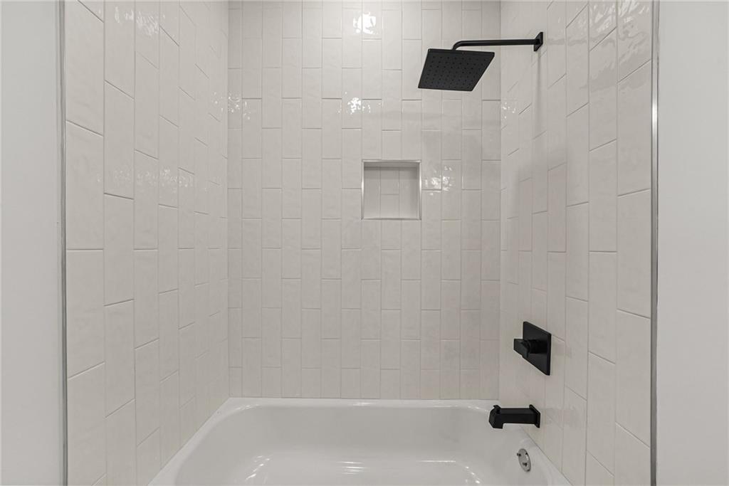 1776 S Gordon Street Sw Property Photo 28