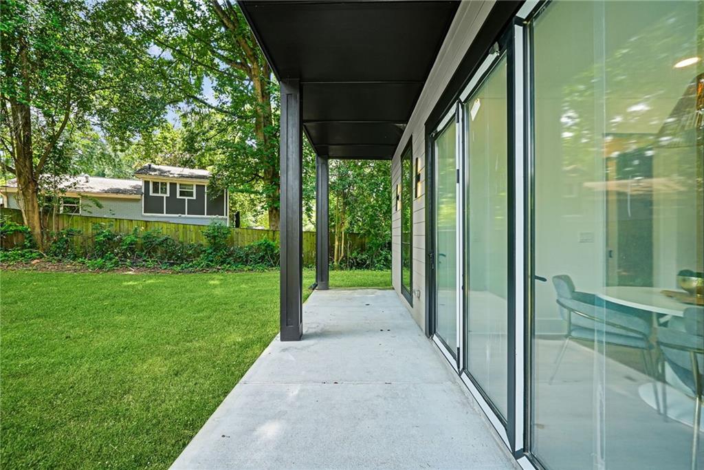 1776 S Gordon Street Sw Property Photo 34