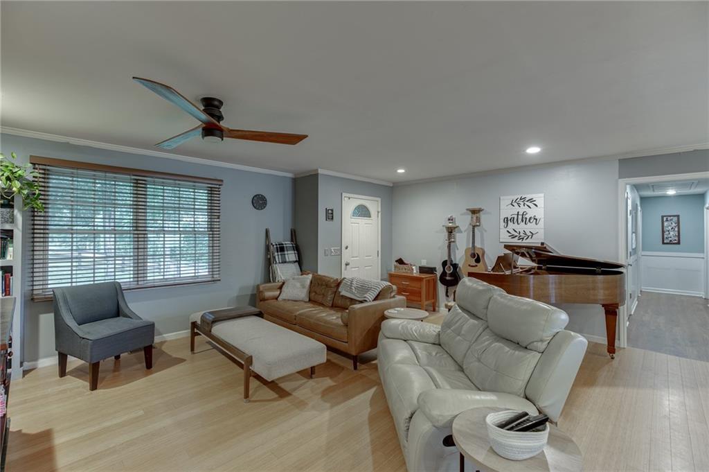 3845 Level Grove Road Property Photo 8