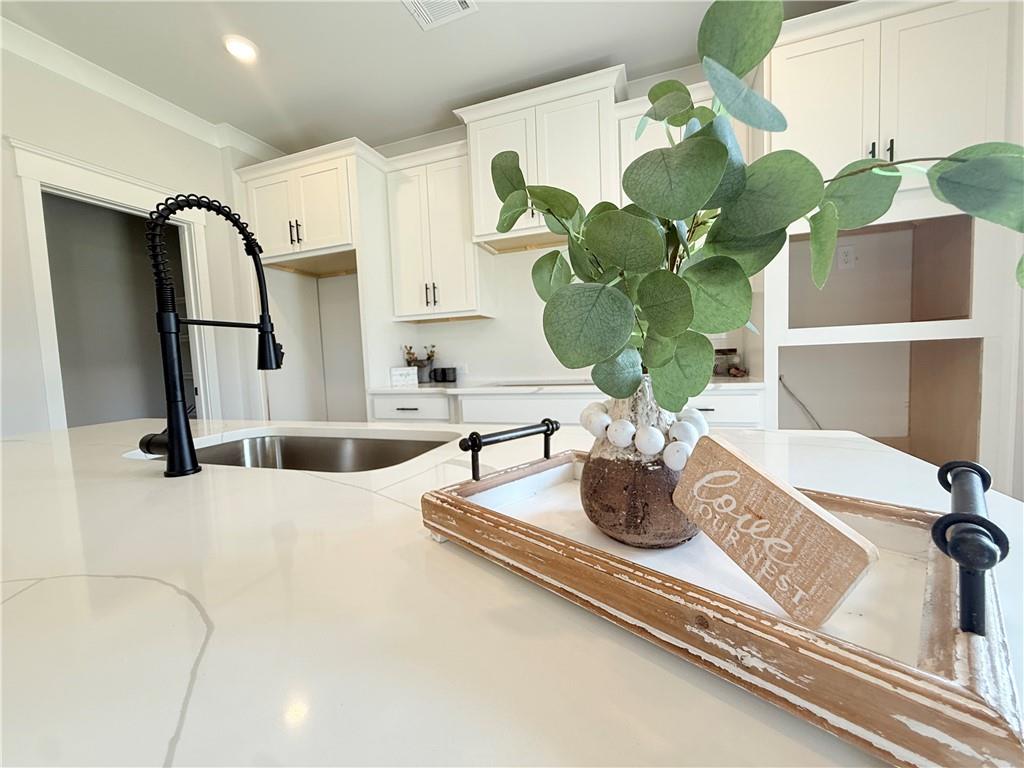 5291 Baymont Drive Property Photo 16
