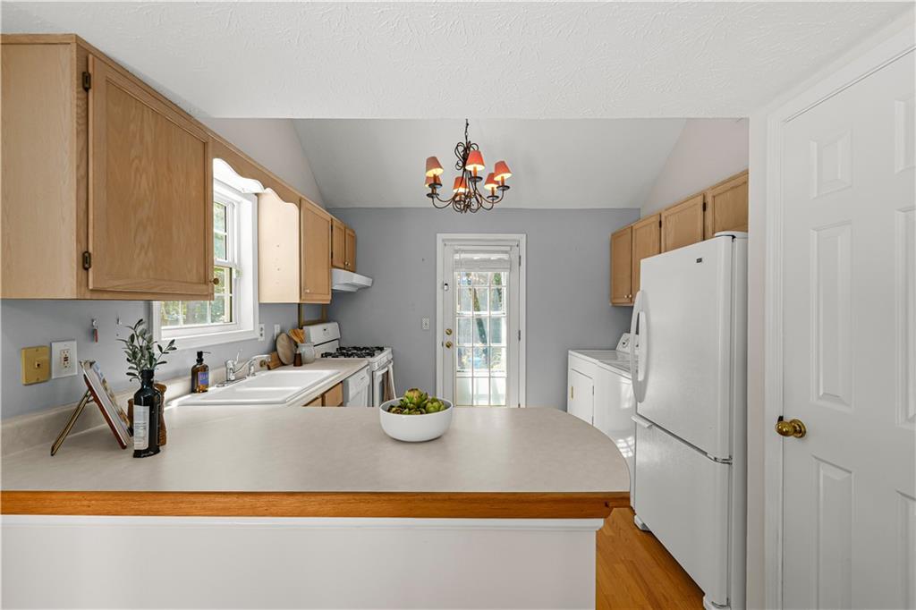 237 Dennis Drive Property Photo 13