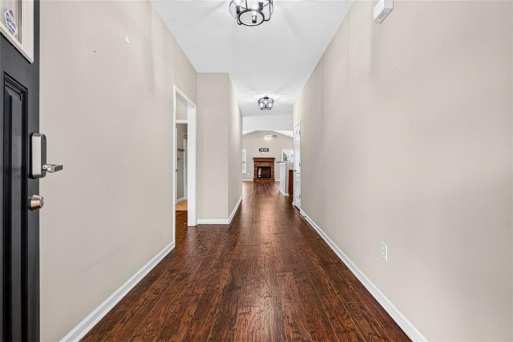 305 Victory Circle Property Photo 3