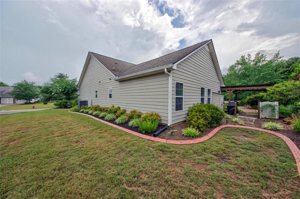 305 Victory Circle Property Photo 32