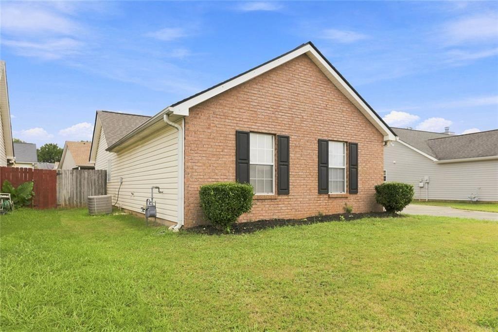 2312 Sugarleaf Trail Property Photo 2