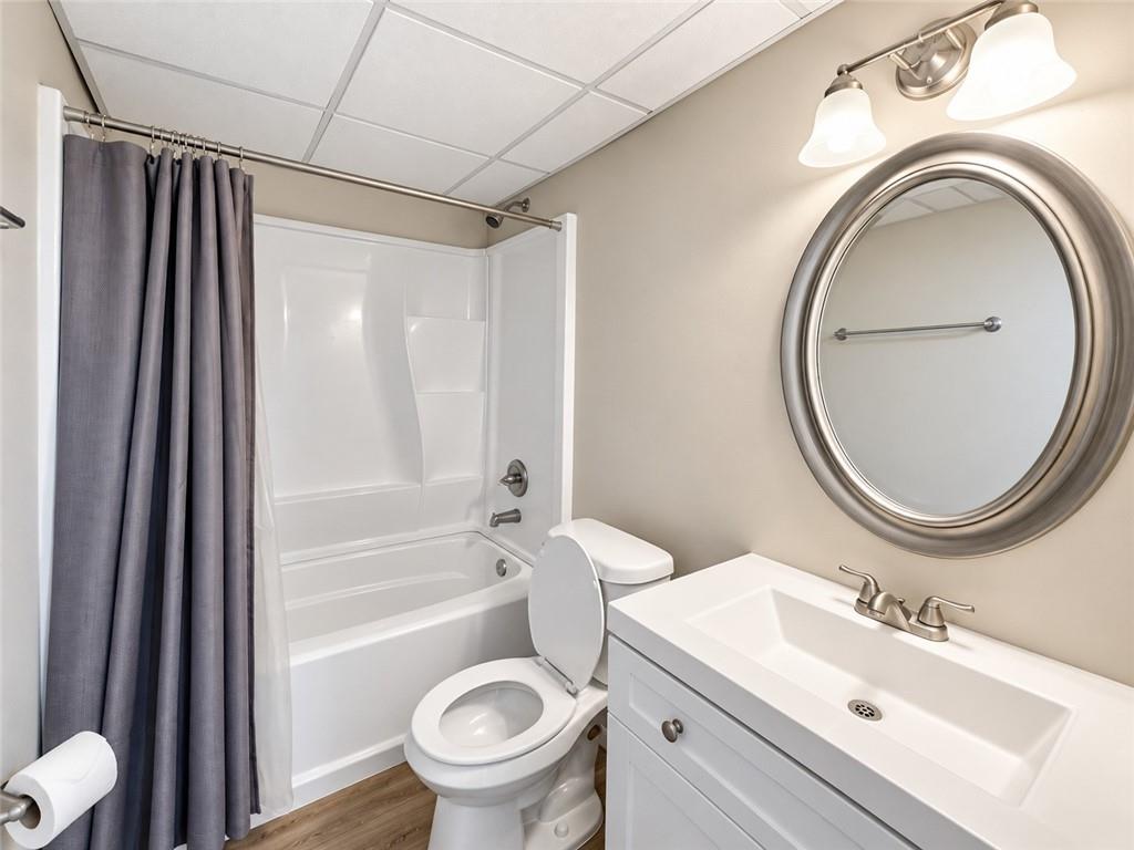 46 Ellen Glen Way Property Photo 17