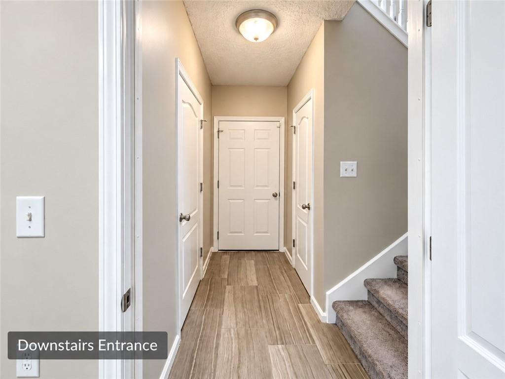 46 Ellen Glen Way Property Photo 18