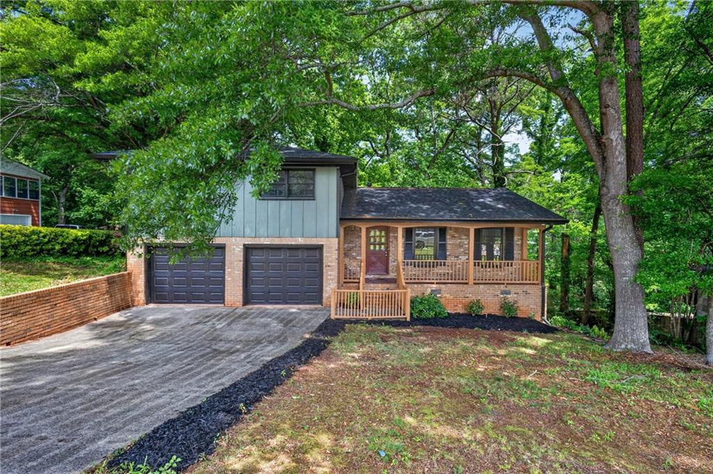 2164 Riverbrook Road Property Photo 3