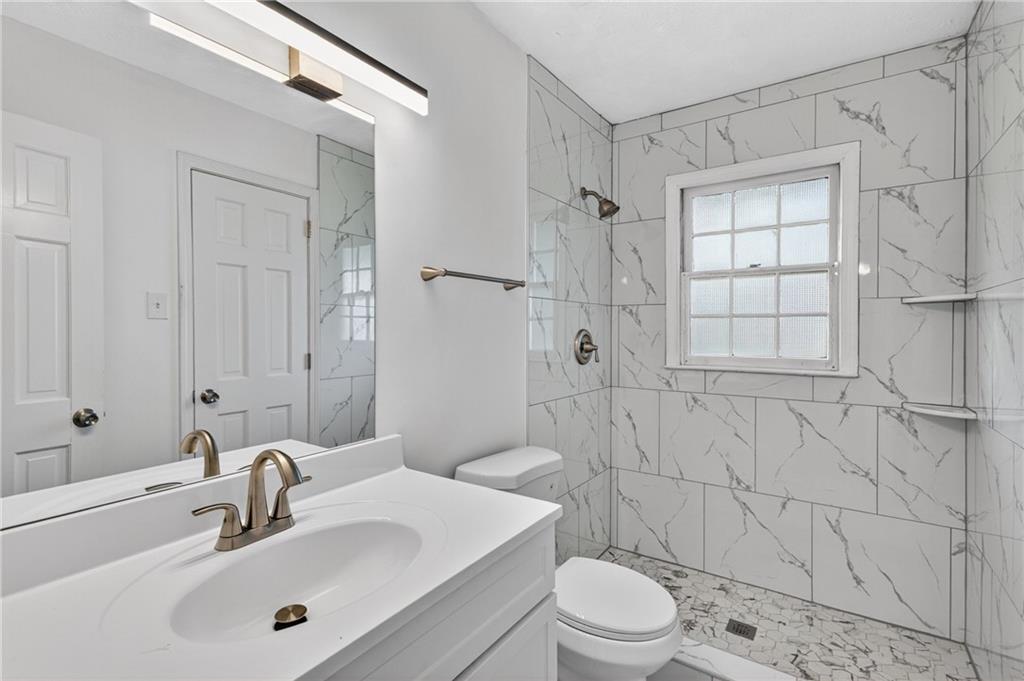 2164 Riverbrook Road Property Photo 15