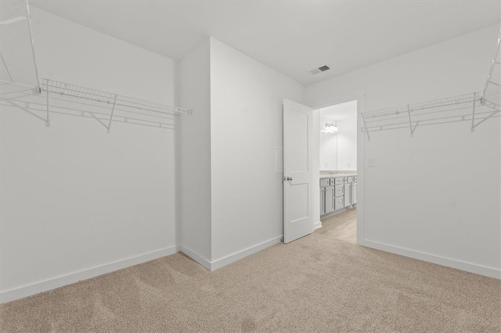 534 Lillian Way Property Photo 20
