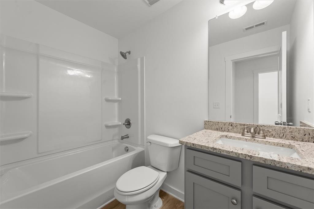 534 Lillian Way Property Photo 26