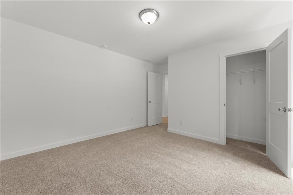 534 Lillian Way Property Photo 28