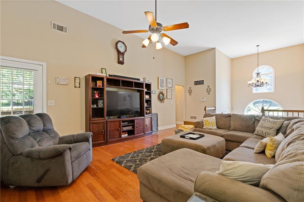102 Reservation View Property Photo 14