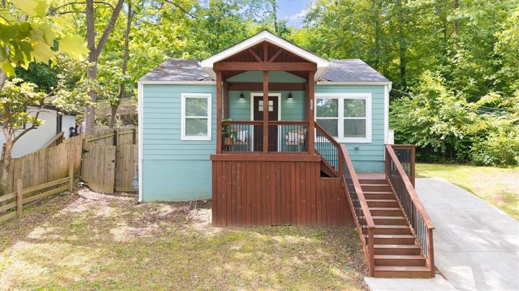 1482 Andrews Street Nw Property Photo 1
