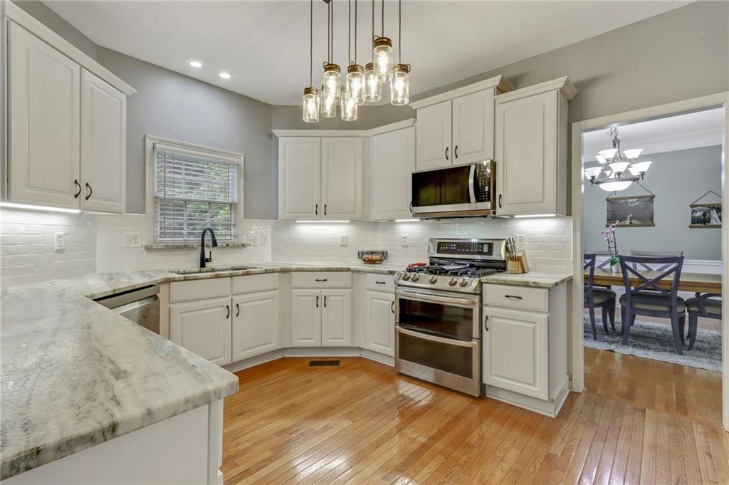 44 Valleyside Drive S Property Photo 4