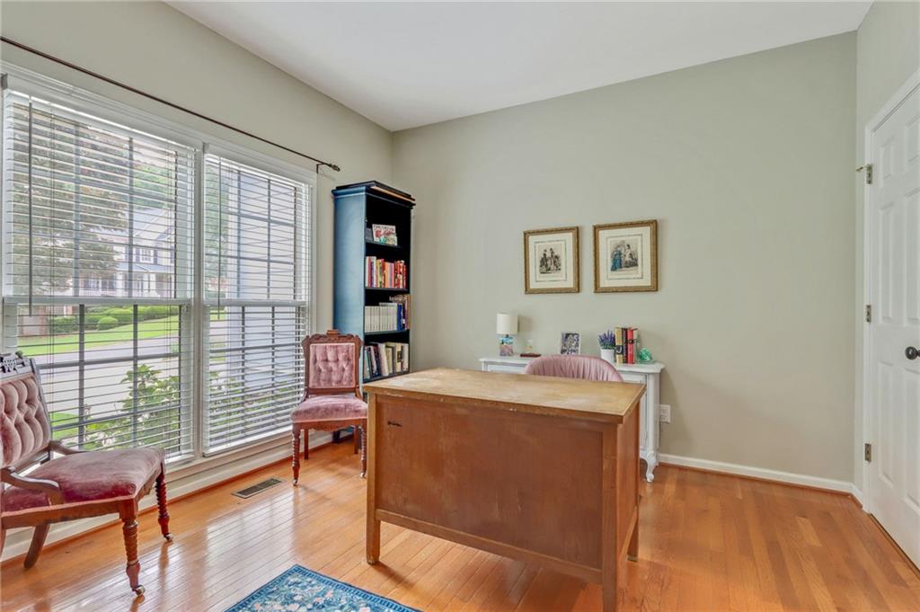 44 Valleyside Drive S Property Photo 27