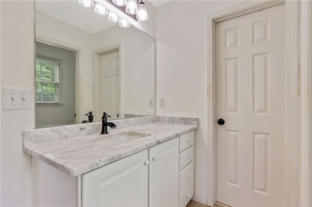 44 Valleyside Drive S Property Photo 38