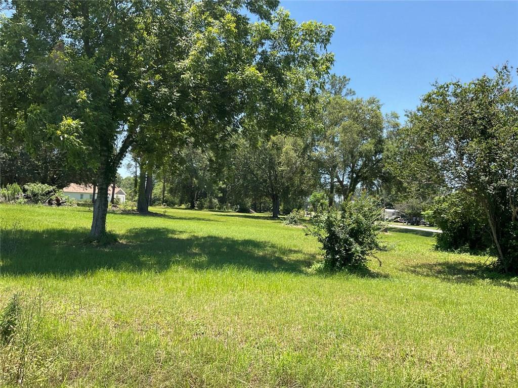 712 Sumner Road Property Photo 3