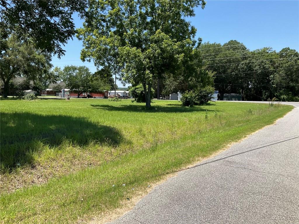 712 Sumner Road Property Photo 5