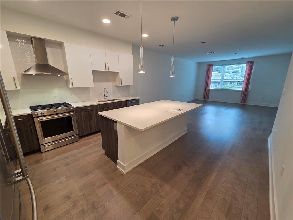 775 Juniper Street NE Unit 415 Property Photo 1