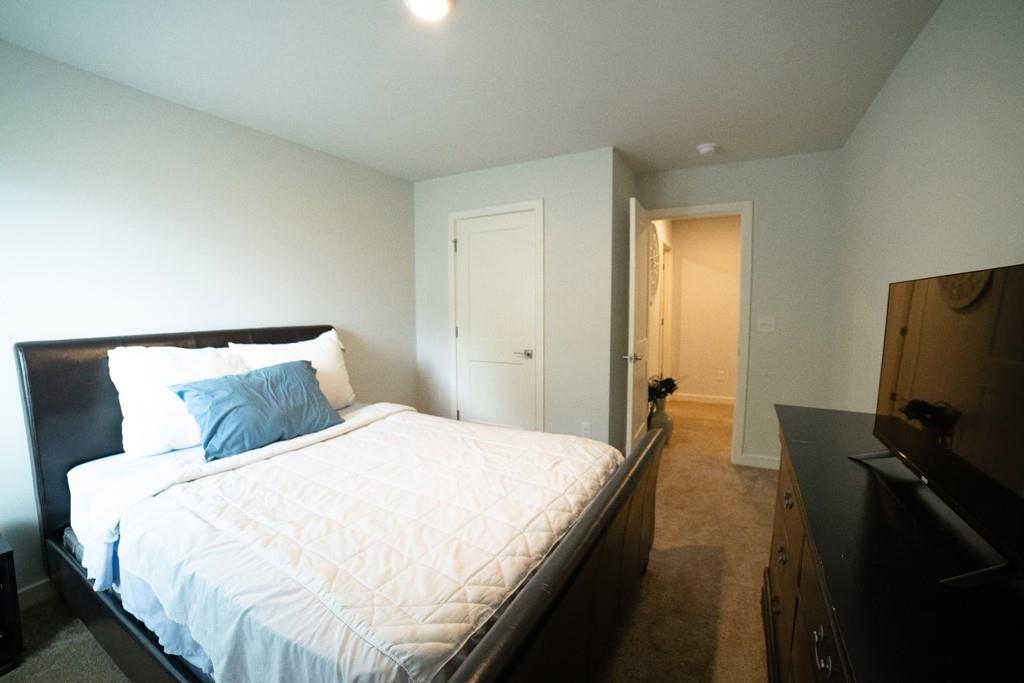 1193 Bluecoat Circle Property Photo 6