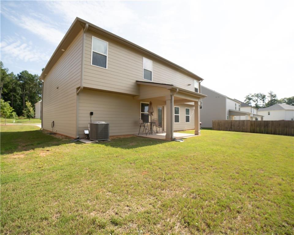 1193 Bluecoat Circle Property Photo 16