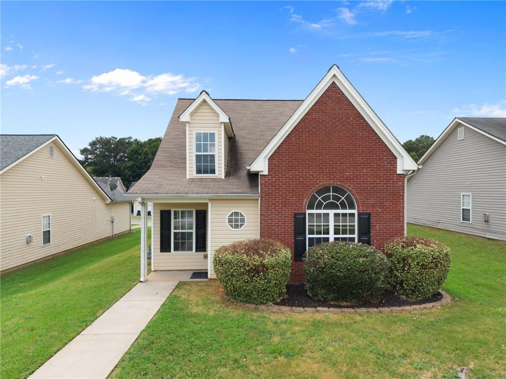 1470 Lafayette Square Property Photo 1