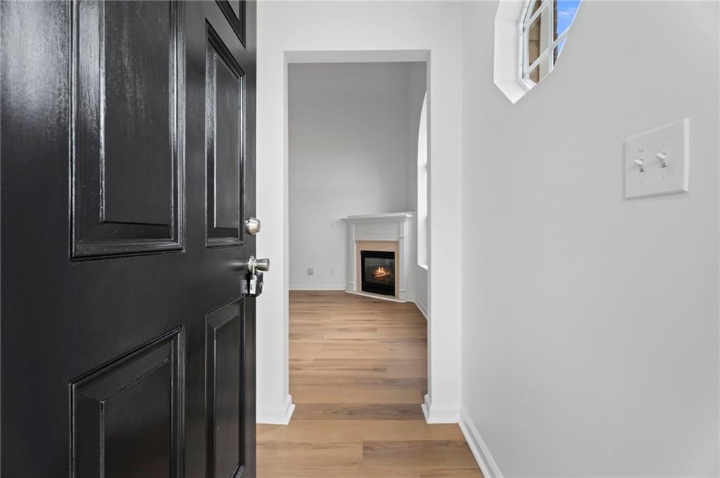 1470 Lafayette Square Property Photo 5