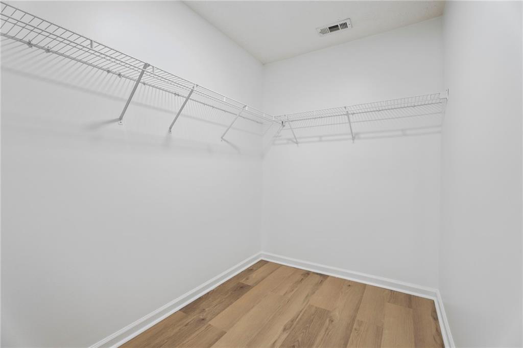 1470 Lafayette Square Property Photo 32