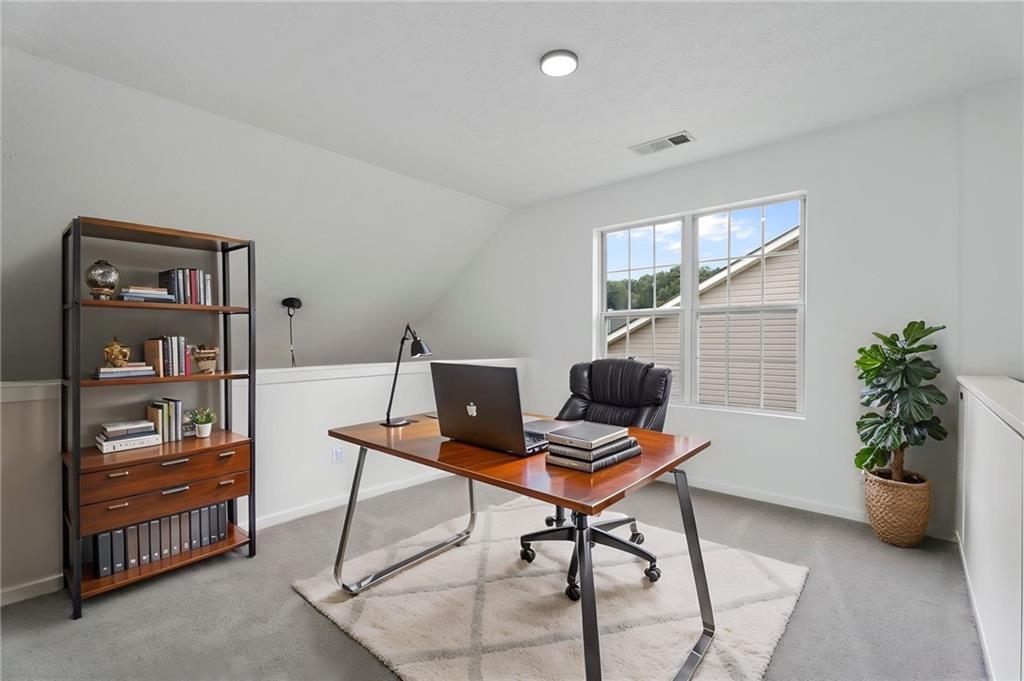 1470 Lafayette Square Property Photo 35