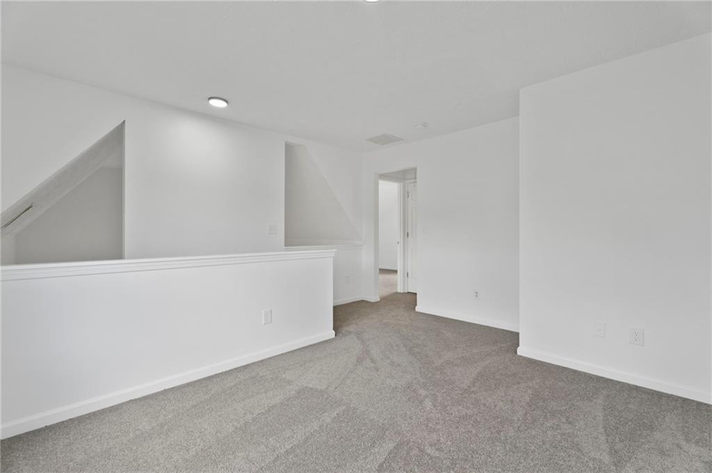 1470 Lafayette Square Property Photo 36