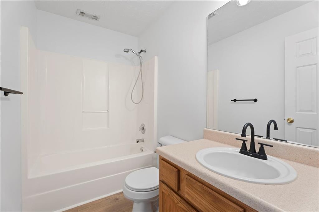 1470 Lafayette Square Property Photo 39