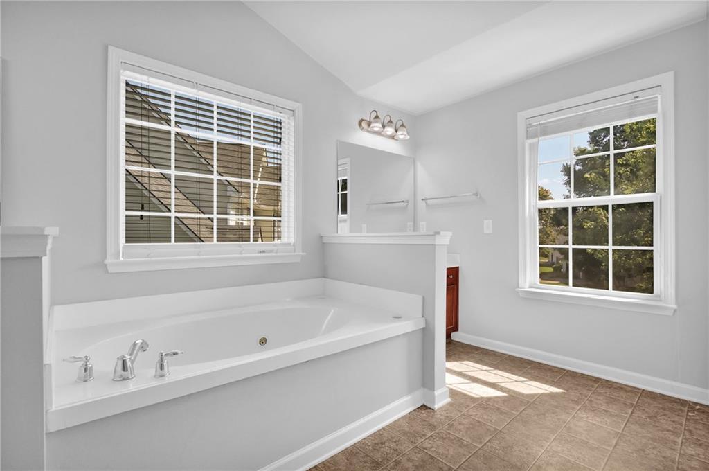 1467 Kilchis Falls Way Property Photo 24