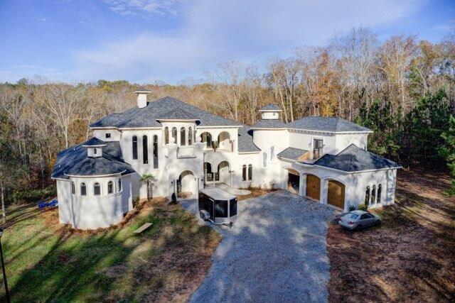 1628 Golden Creek Court SW
