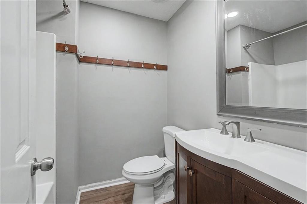 1516 Willow Gate Way Property Photo 26