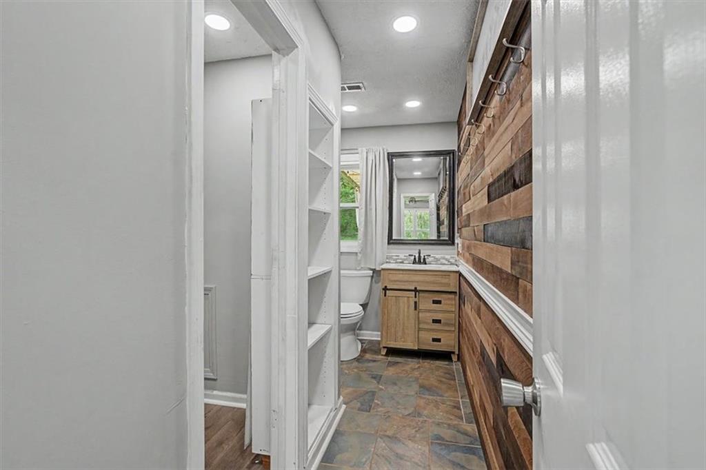 1516 Willow Gate Way Property Photo 30