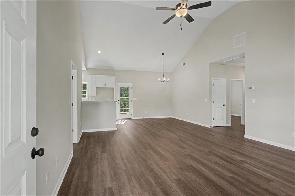 201 Loftis Road Property Photo 4