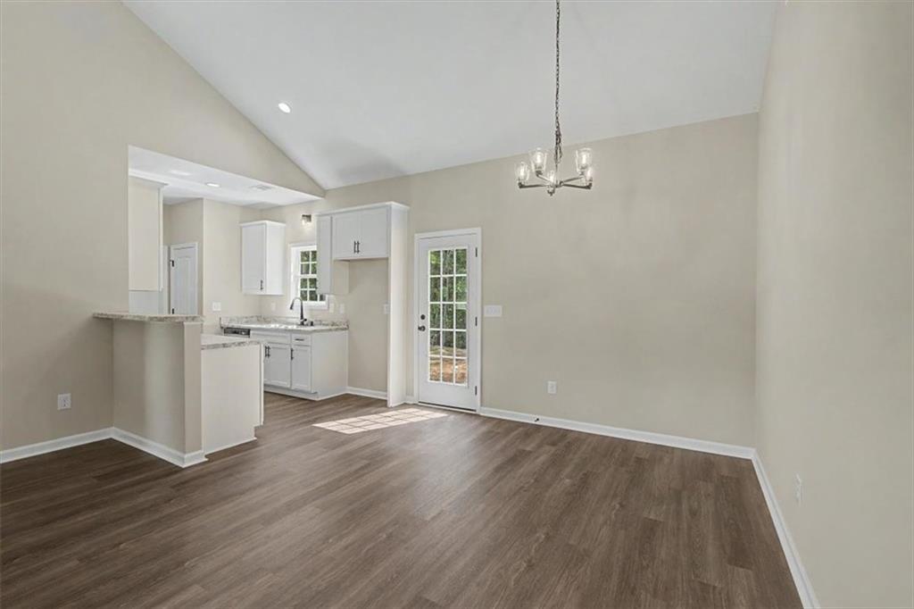 201 Loftis Road Property Photo 11
